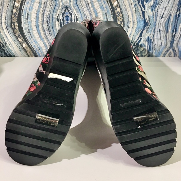 SOLD Betseyville Betsey Johnson Tall Knee Wedge Rain Boots Animal Floral Roses - Picture 7 of 7